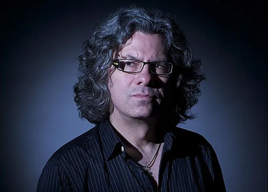 Лечев върти мръвки и патладжани