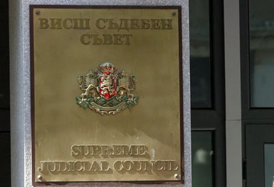 Захариева:  С ВСС сме  в студен мир 