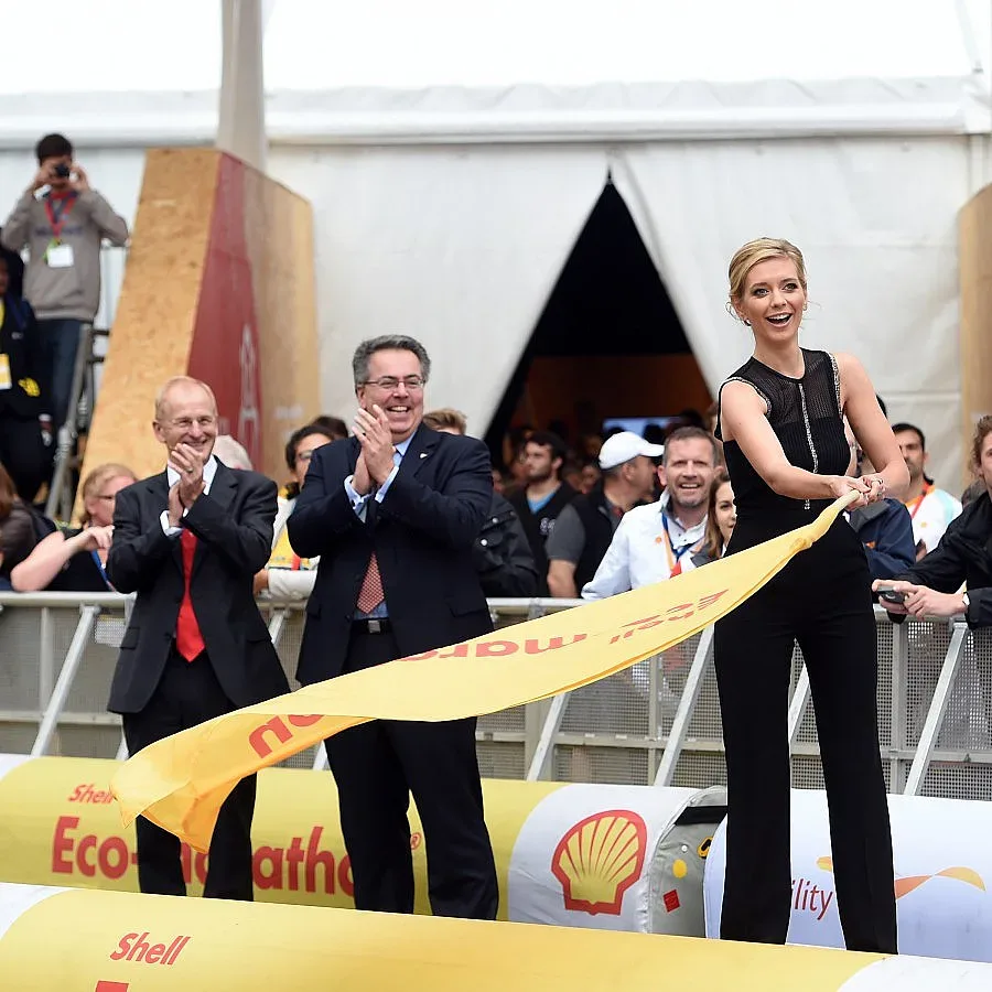 30 000 вървят и правят електричество