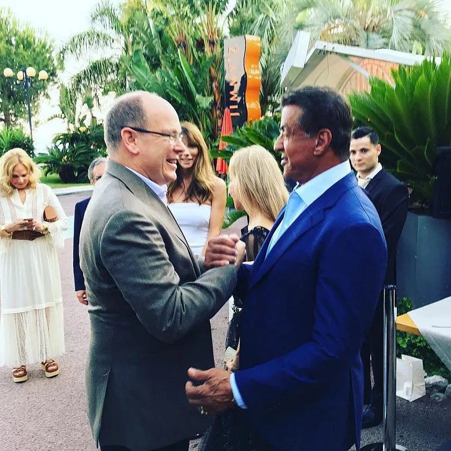 Автограф на Грейс Кели за ЧРД на Слай