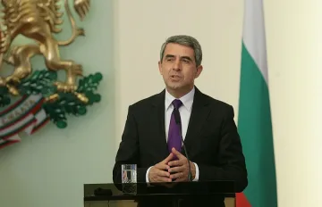 Плевнелиев от Варшава: НАТО е източник на стабилност
