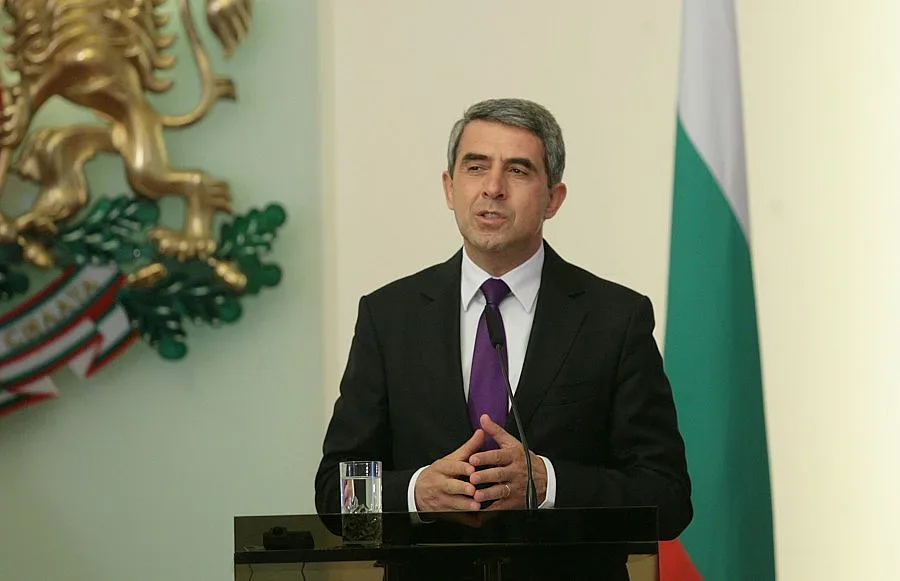 Плевнелиев от Варшава: НАТО е източник на стабилност