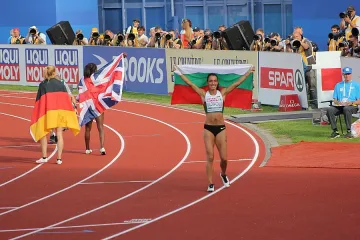 Сребро за Ивет в Амстердам