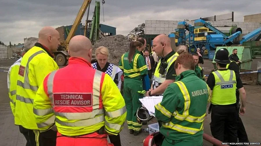 Петима загинаха при срутване на сграда