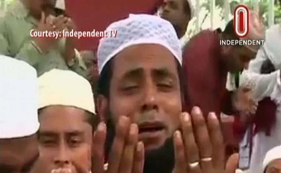 ДАЕШ атакува молитвена площадка с 250 000 души 