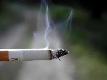 Без пушене на цигари в гори и ниви при вятър  