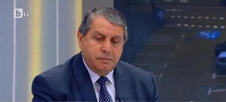 Цацаров поиска имунитета на депутата Александър Методиев