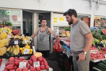 Доматът поскъпва поне 5 пъти до трапезата