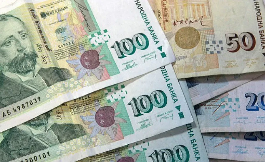 Фирми бавят заплати за 11 млн. лв.