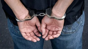 Собственик на магазин си изключи звука на телефона. И се случи нещо ужасно