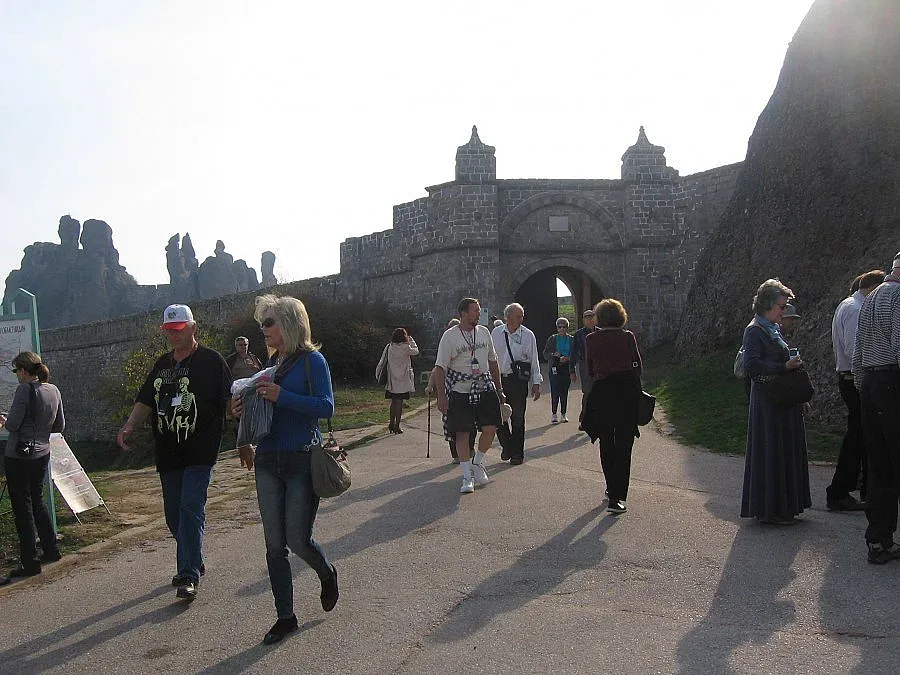 Белоградчик кани на ...опера