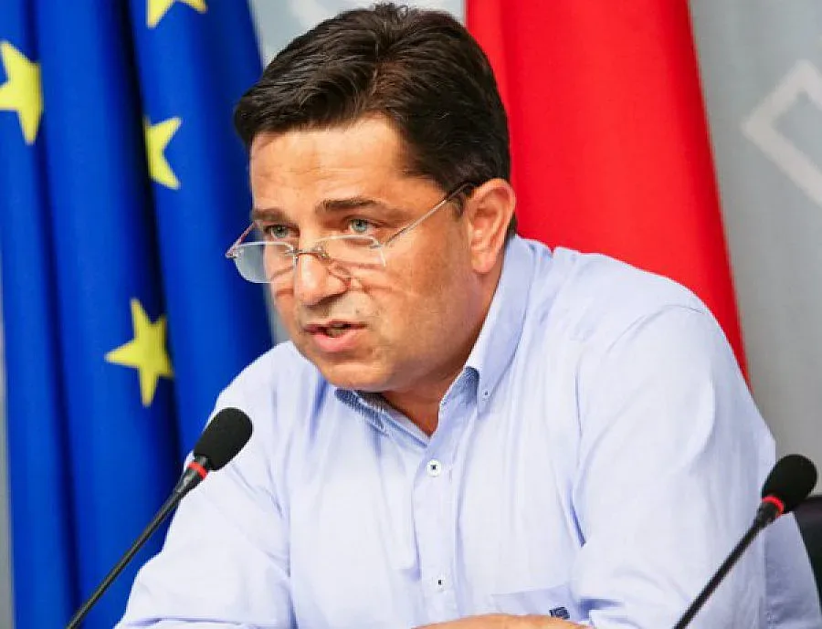 БСП сезира КС за образователния закон