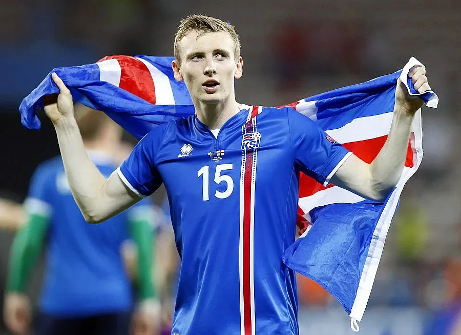 Тормозили исландец в училище заради синдром