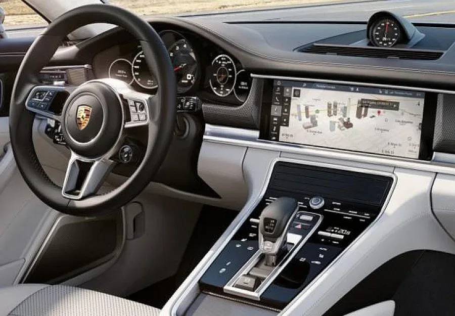 Новото Porsche със система за нощно виждане