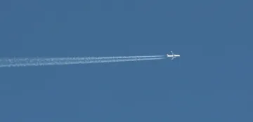 Самолет с 10 души на борда падна в Русия