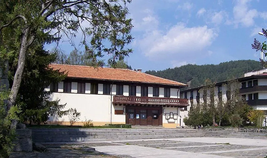 Мюсюлмани и християни заедно на Рамазан байрам