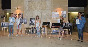 Наградиха талантливи фотографи