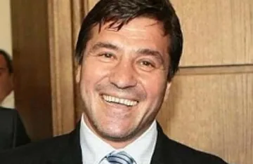 Маджо си дойде! Гледа "Славия" на "Васил Левски"