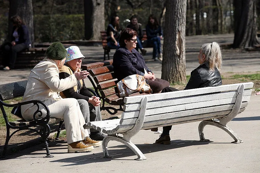 Вдигат пенсиите средно със 7 лв.