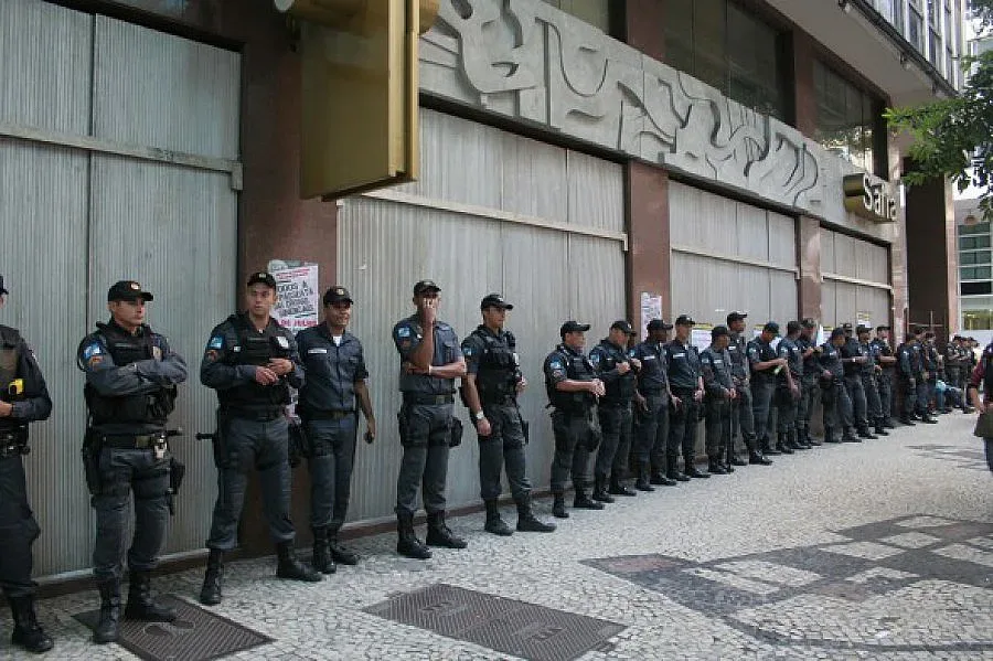 Човешки останки изплуваха в Рио