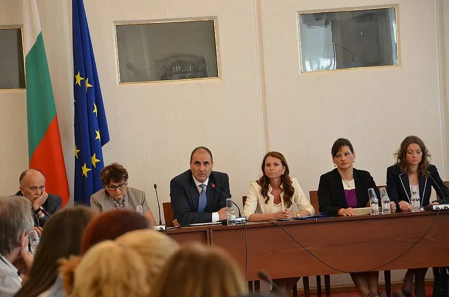 Цветанов: Всички да се обединят в борбата с наркоманиите