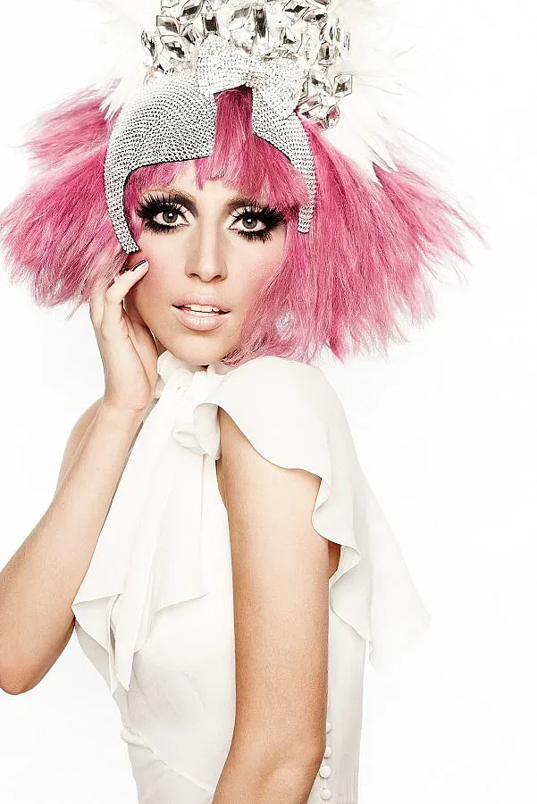 Китай забрани Лейди Гага