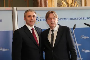 ДПС: Изходът за ЕС е повече политическа интеграция, по – малко икономическа регулация