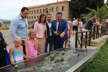 Грузинци ще готвят  по морето от август