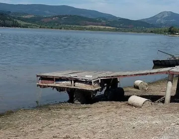 Мини ВЕЦ изпива язовир „Пчелина”