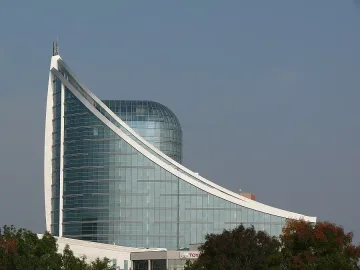 Новата концепция на БенчМарк Бизнес Център работи успешно при 57% заетост на офис площите