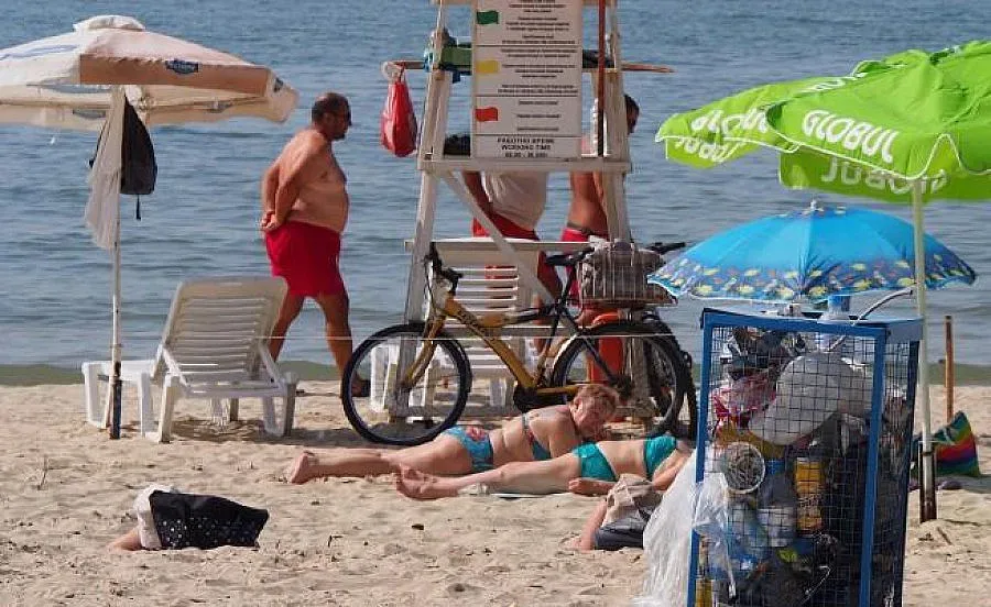 Кабинетът: 700 000 лв. за спасители на плажа