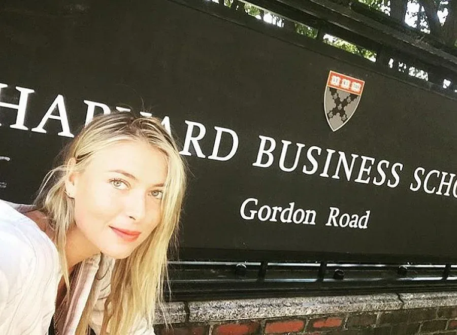 Шарапова записа в Харвард
