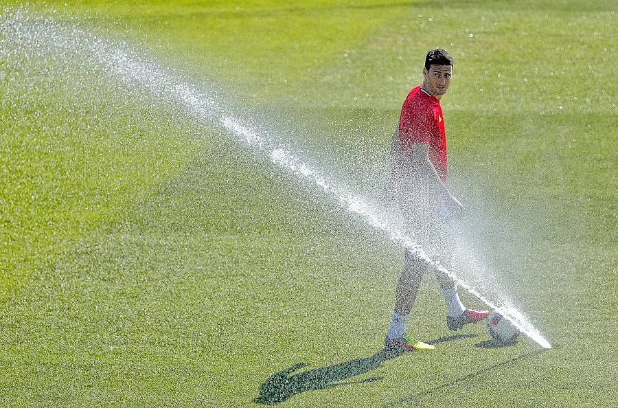 Смениха Дел Боске преди мача с Италия