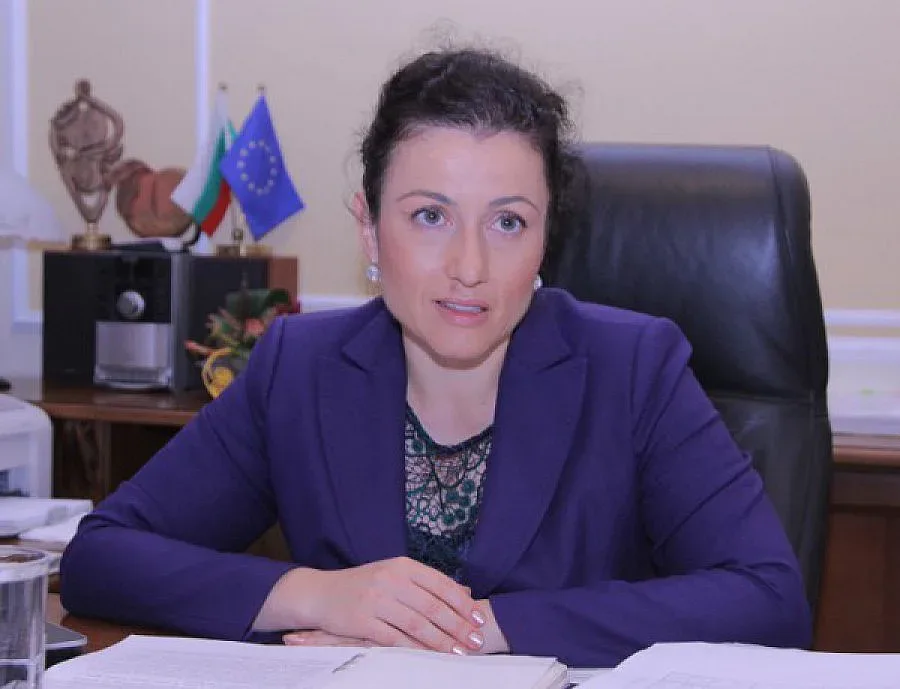 Танева: Губим 400 млн. лв. от санкциите срещу Русия