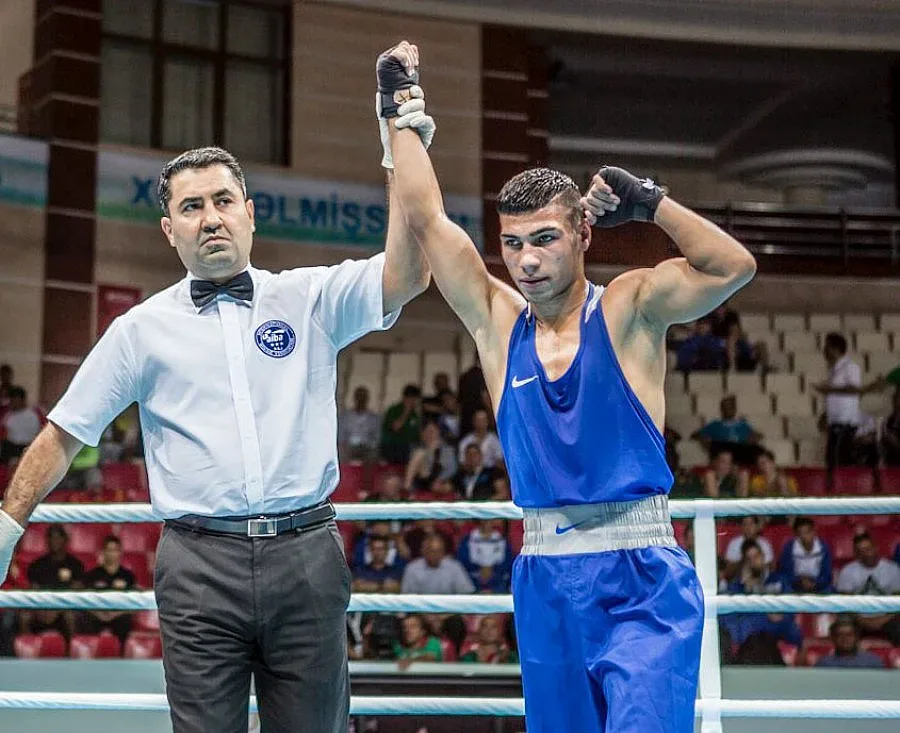 Асенов на финал на квалификацията в Баку