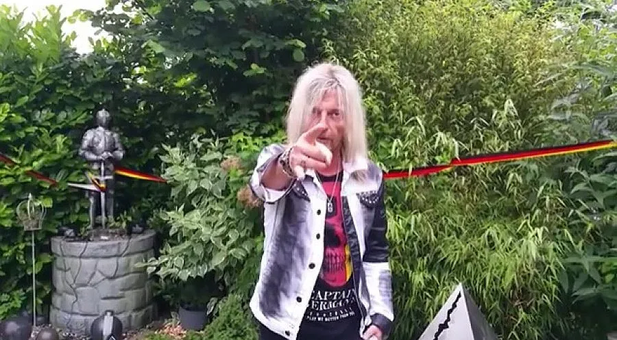 Аксел Руди Пел към БГ феновете: Rock on! (ВИДЕО)
