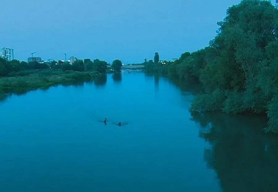 Продължават да търсят момчето, изчезнало в Марица