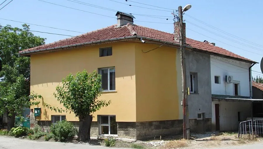 Пребиха млад мъж в Русе