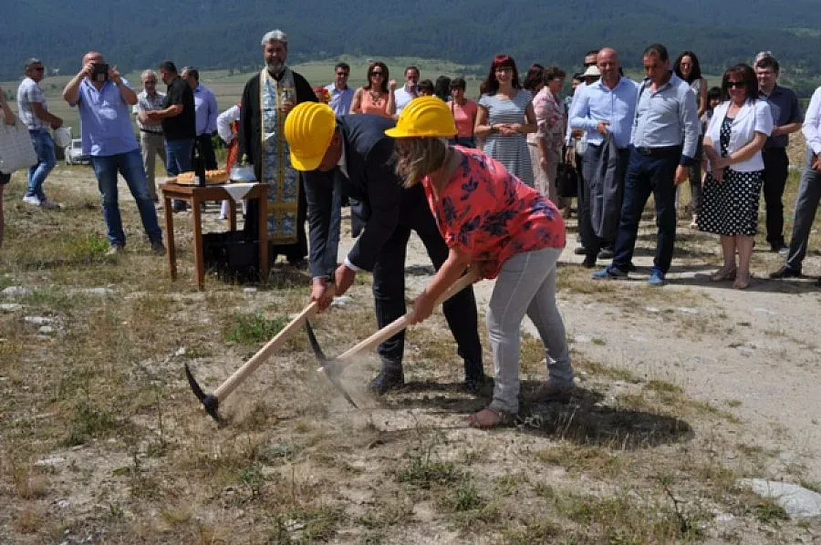 Рекултивират старото депо на Банско
