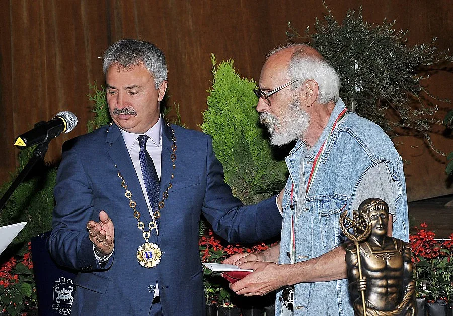 Художник стана почетен гражданин на Монтана