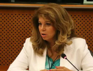 Йотова: ЕК няма да възстанови парите за селските райони