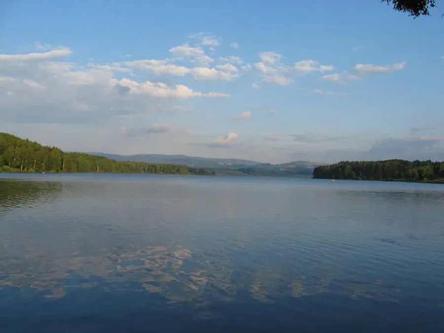 Буря отне живота на десет деца