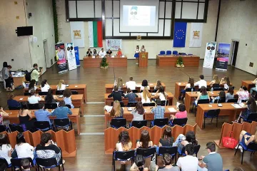 Млади франкофони със среща в Благоевград