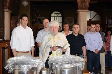 Тотев даде курбан за ремонт на шосе