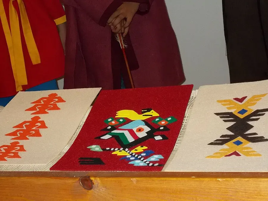 Добруджанка запали деца по българщината