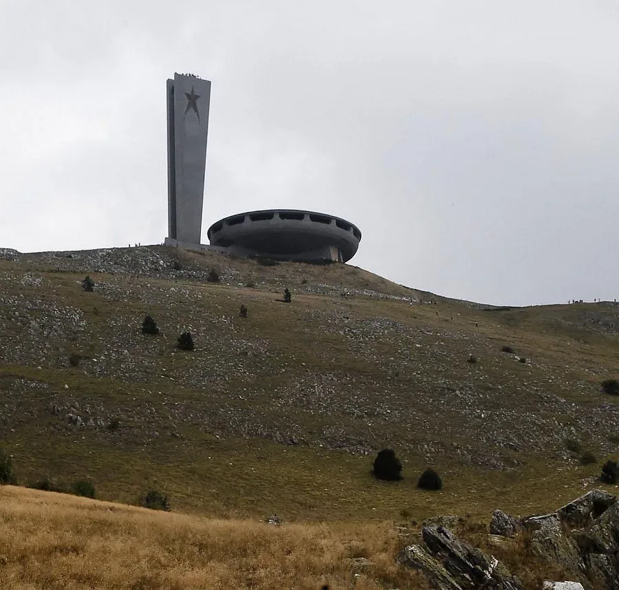 Новата Бузлуджа чака наплив от туристи