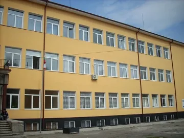 Родители и ученици не разбират реформата в образованието 