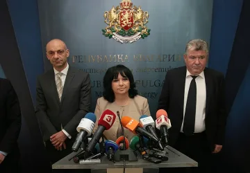 Петкова: НЕК ще закупи оборудването за "Белене"