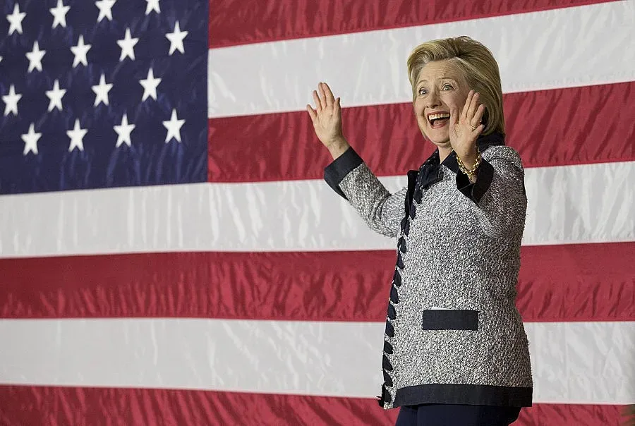 Руски хакери пробиха Хилари (ОБЗОР)