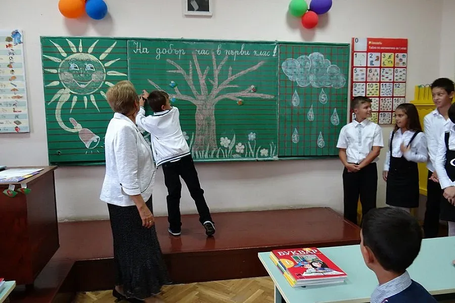 Ще има места за всички първокласници